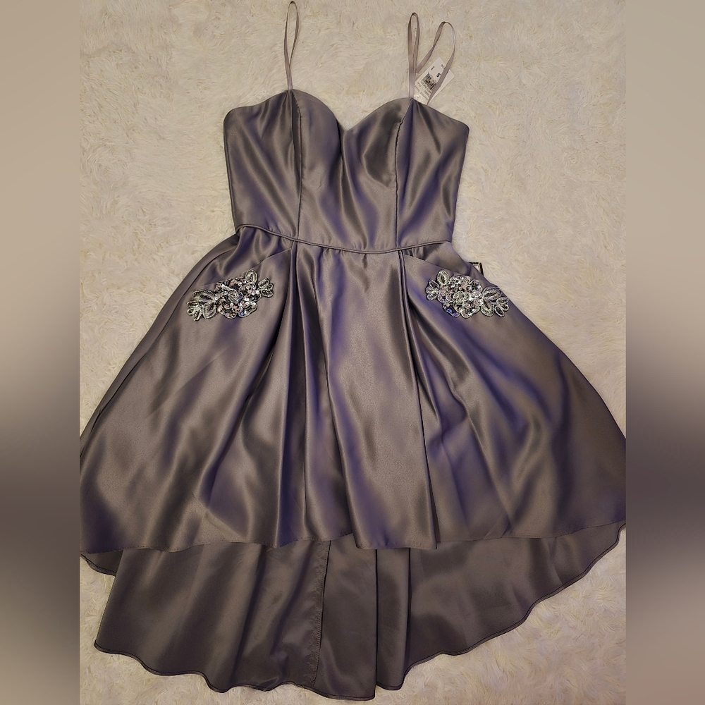 Juniors Strapless Gray Dress with Embellishments and pockets